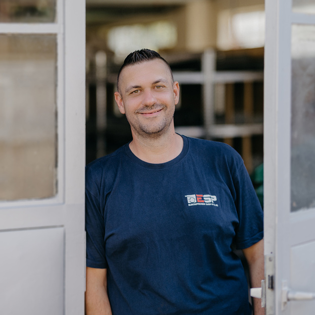 Markus Schneider bei ESP Elektrotechnik GmbH & Co. KG in Leutershausen