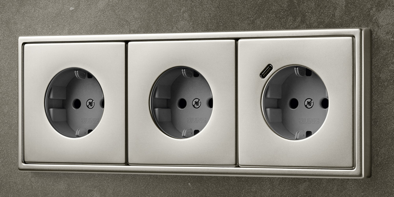 SCHUKO® Steckdosen mit USB bei ESP Elektrotechnik GmbH & Co. KG in Leutershausen